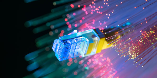 telecomms cable with fibre optics
