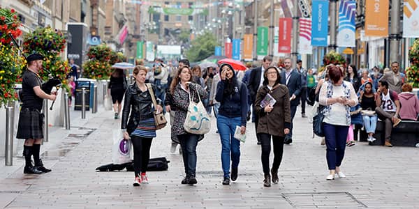 University of Strathclyde students walk down Buchanan Street