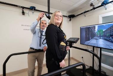 Dr Andy Kerr and stroke survivor & MP Amy Callaghan at the new hub