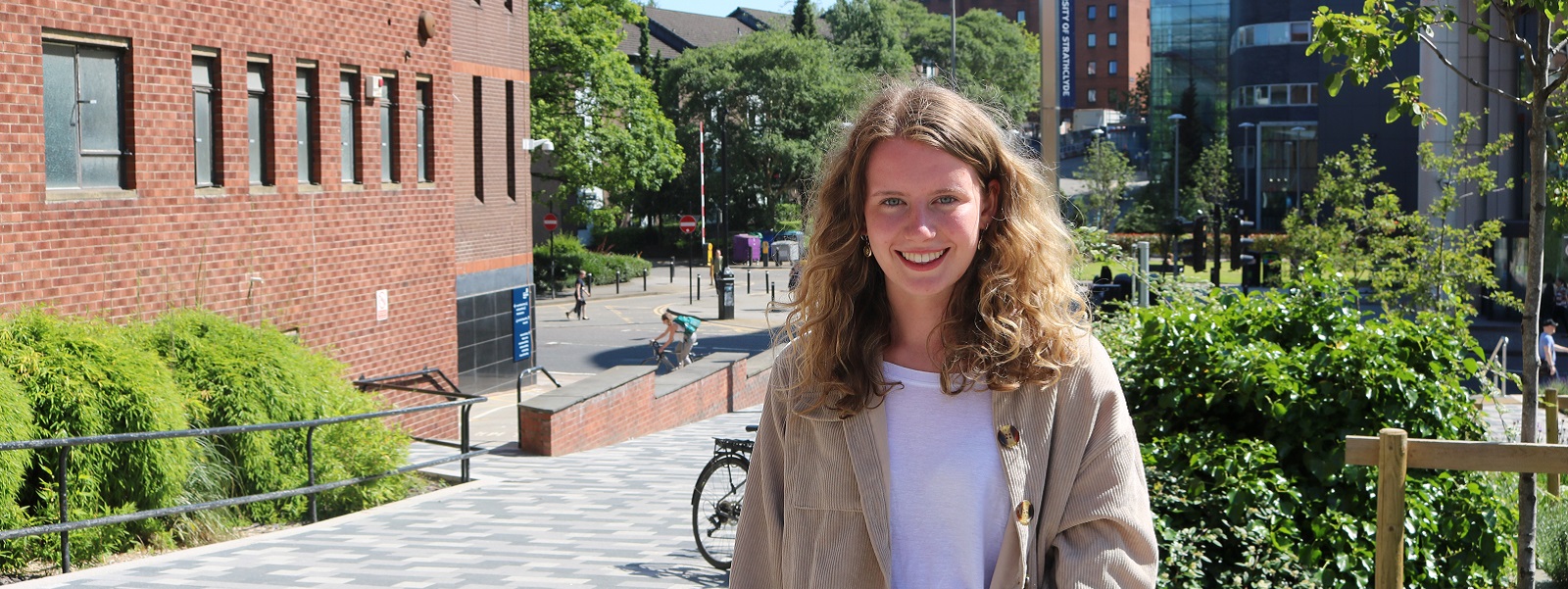 Nicola Cringean French and Spanish student Nicola Cringean French and Spanish student