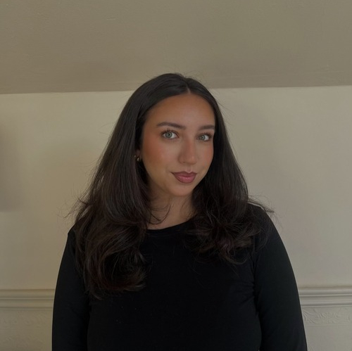 Photo of Law with a Modern Language student Tsara Mirza-Reina