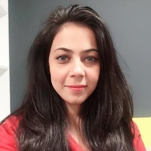Sumra Anis, MSc Counselling & Psychotherapy graduate