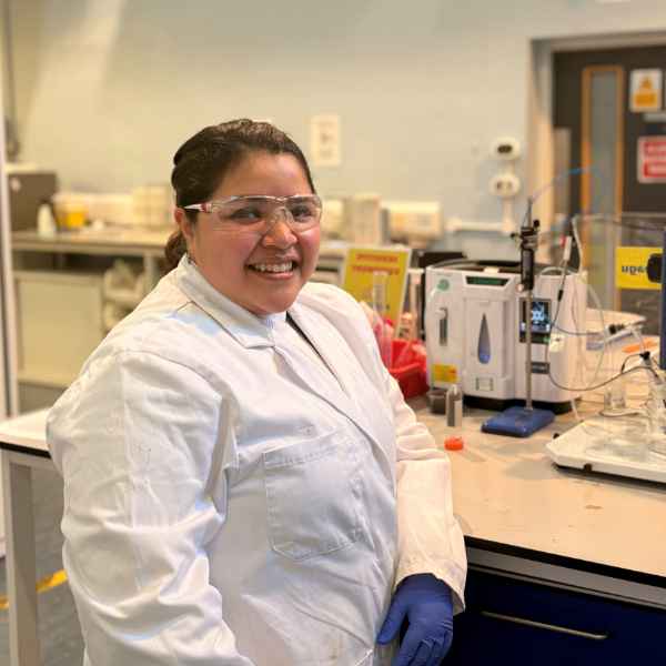 Dr Sara Velasquez.