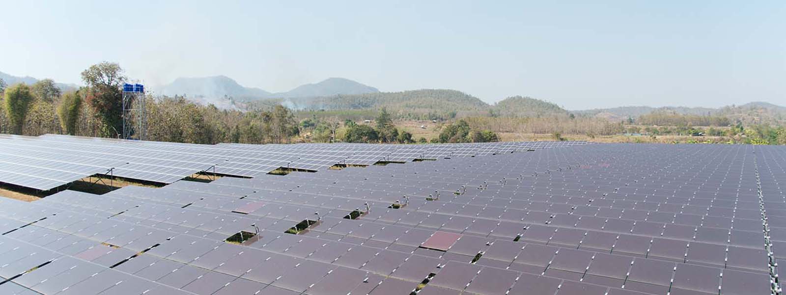 Field of solar microgrids