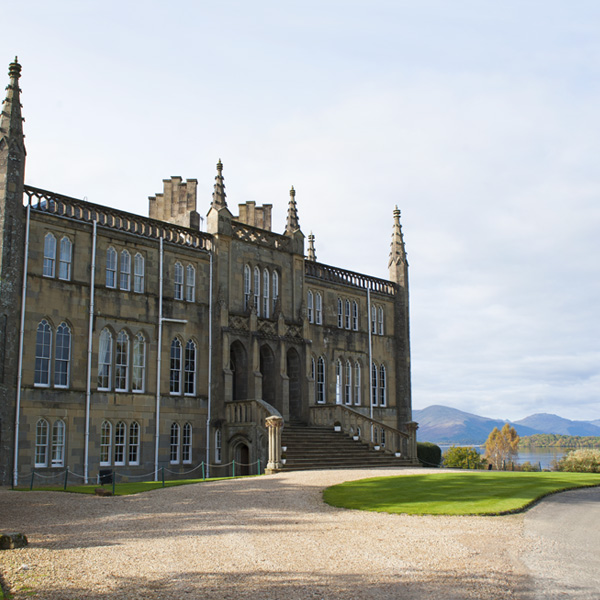 Ross Priory with Loch Lomond in the background