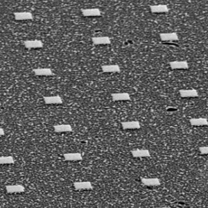 Nano dot array