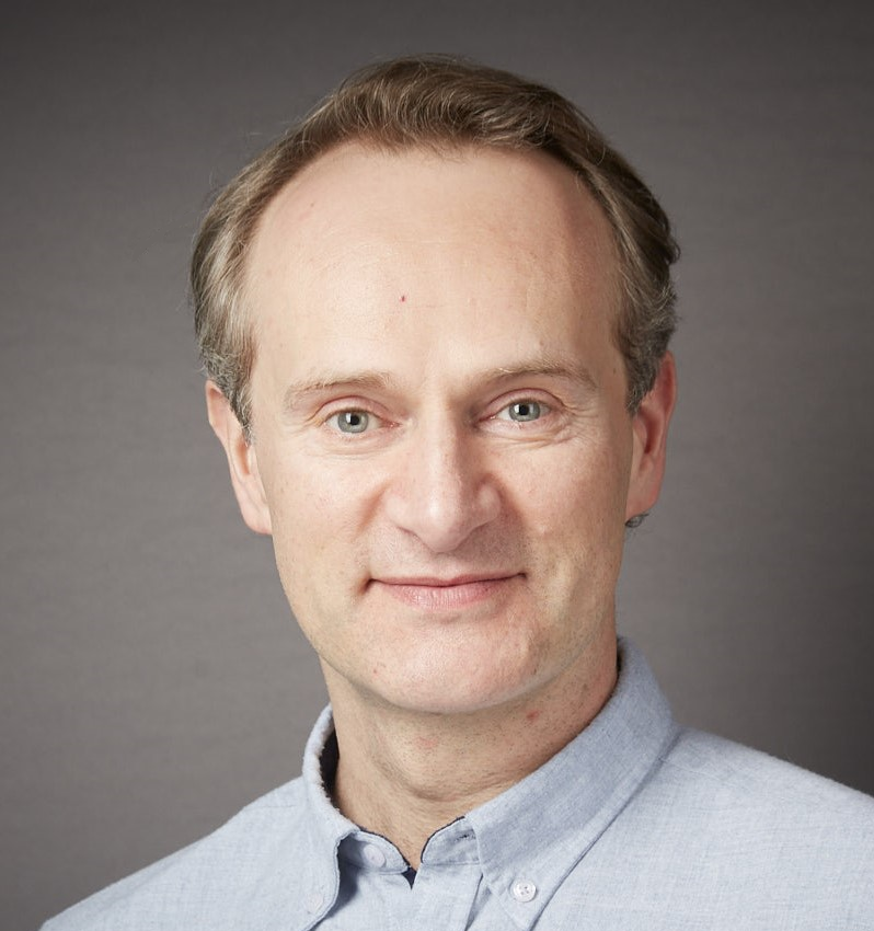 Iain Cairns