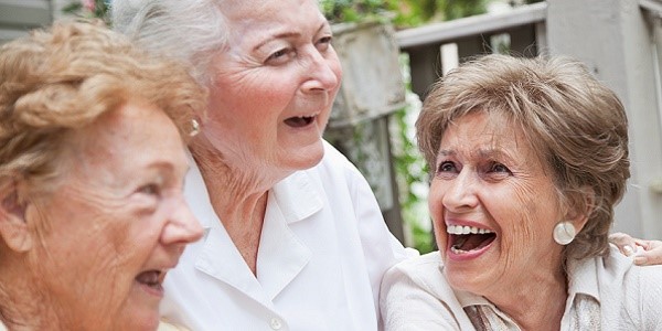 eldery_woman_laughing