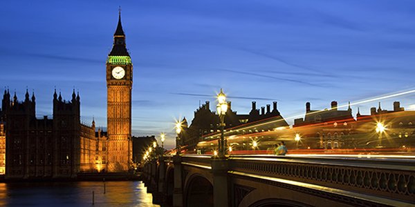 London skyline at night